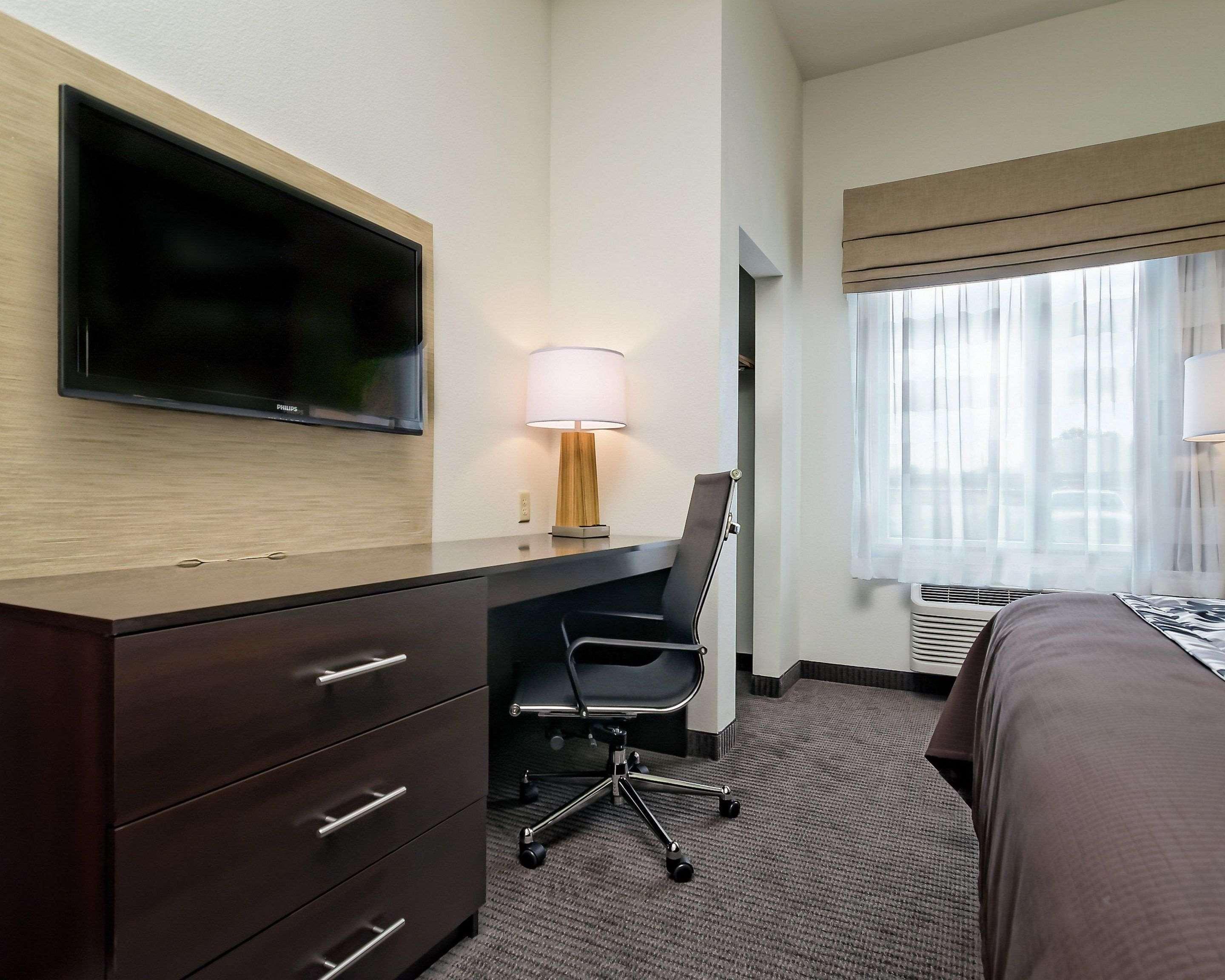 Sleep Inn & Suites - Fort Scott Екстериор снимка
