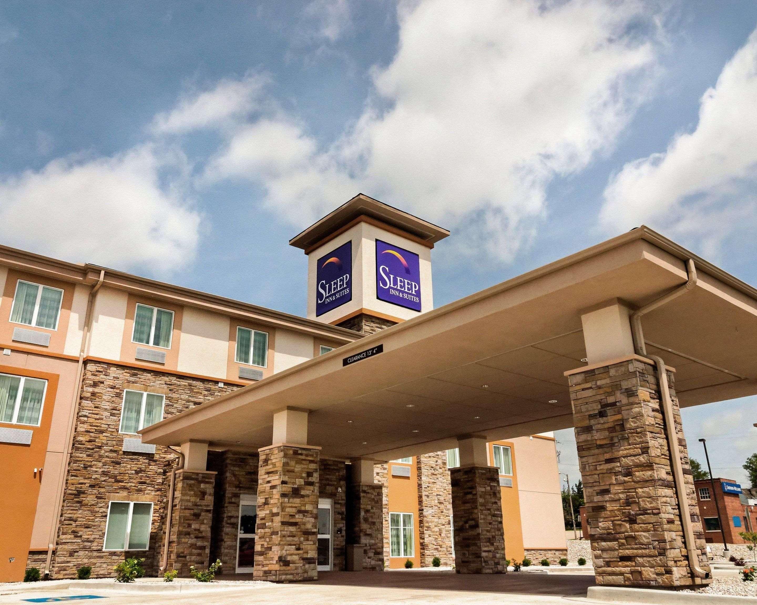 Sleep Inn & Suites - Fort Scott Екстериор снимка